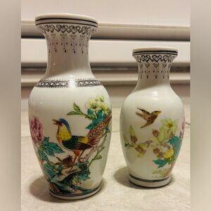 Chinese Famille Rose Porcelain Vases